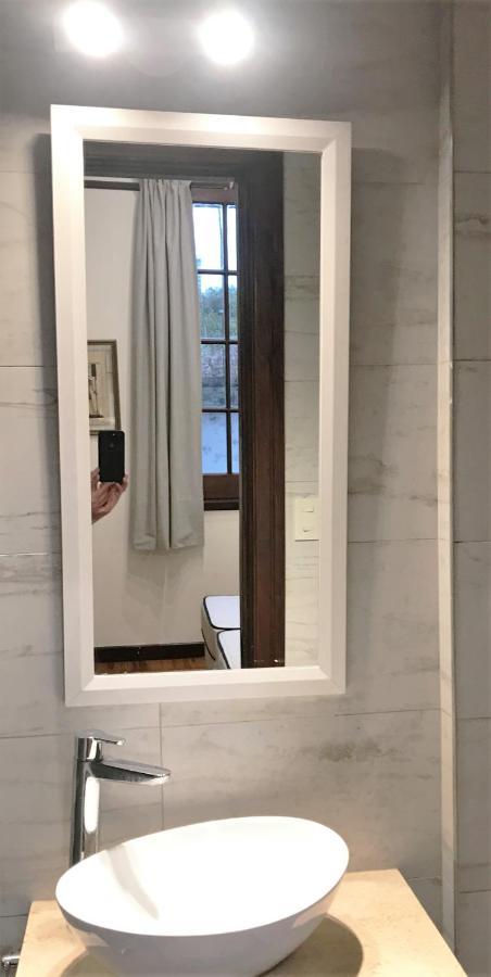 Habitaciones En Suite Balcarce Buenos Aires Esterno foto