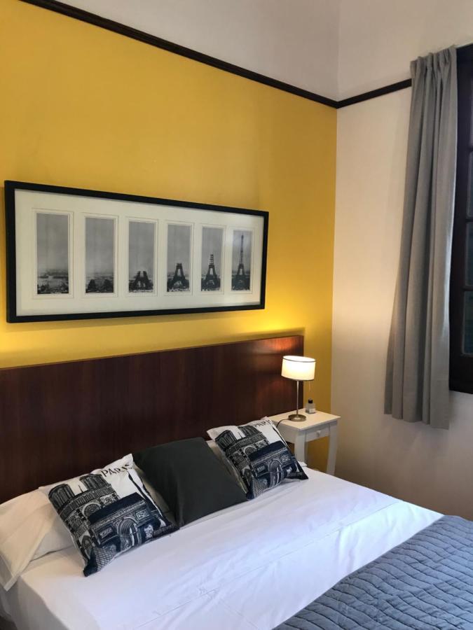 Habitaciones En Suite Balcarce Buenos Aires Esterno foto
