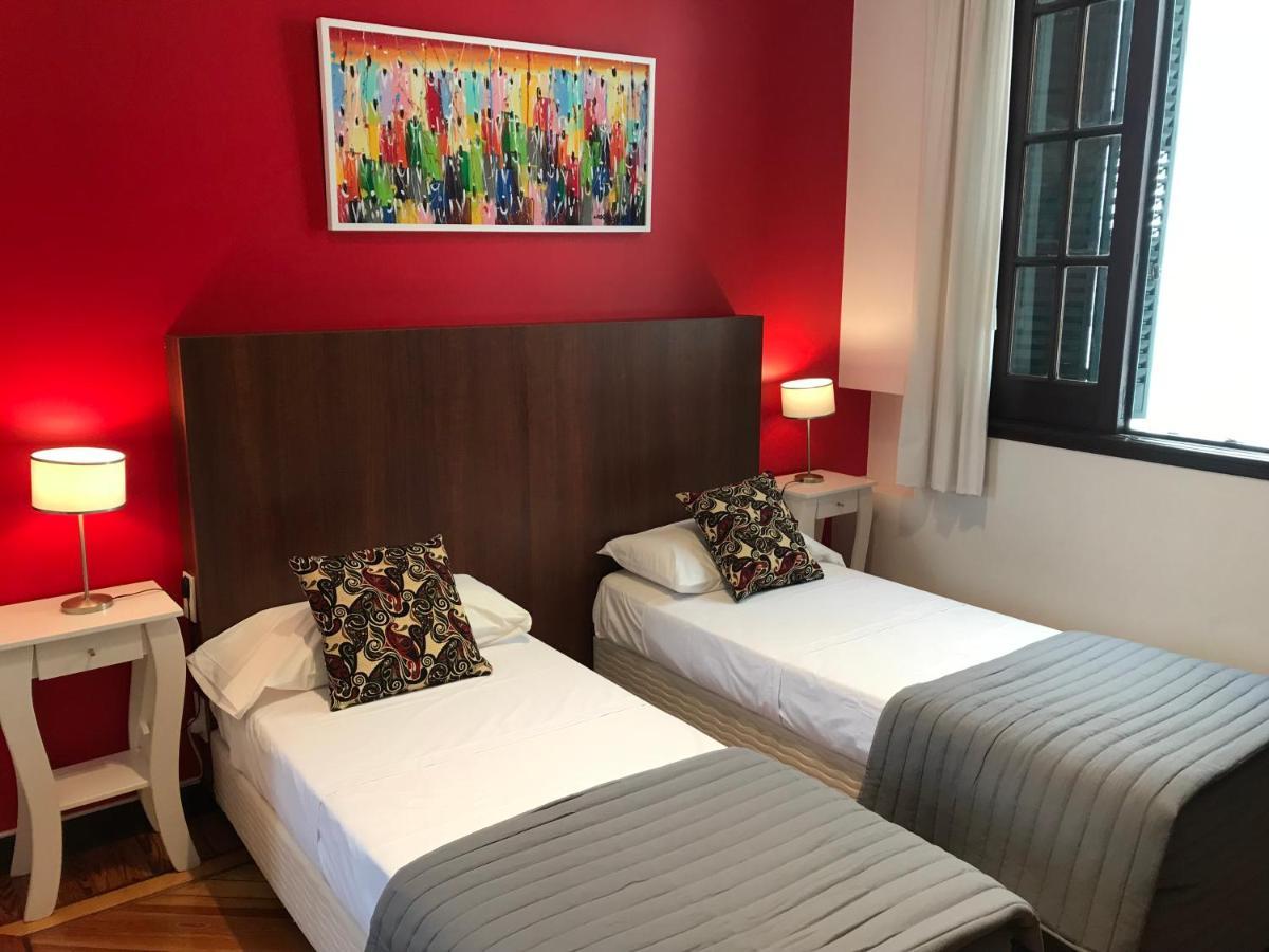 Habitaciones En Suite Balcarce Buenos Aires Esterno foto