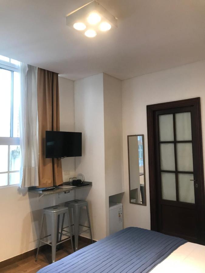 Habitaciones En Suite Balcarce Buenos Aires Esterno foto