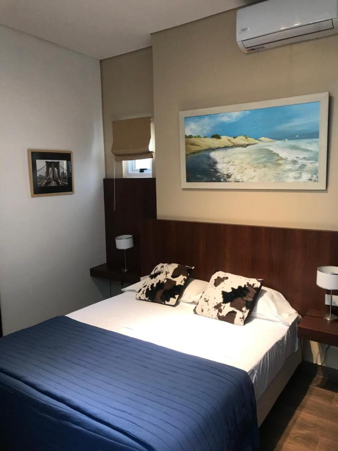 Habitaciones En Suite Balcarce Buenos Aires Esterno foto
