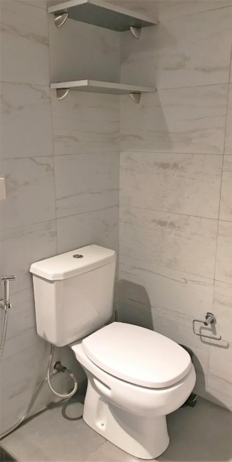 Habitaciones En Suite Balcarce Buenos Aires Esterno foto