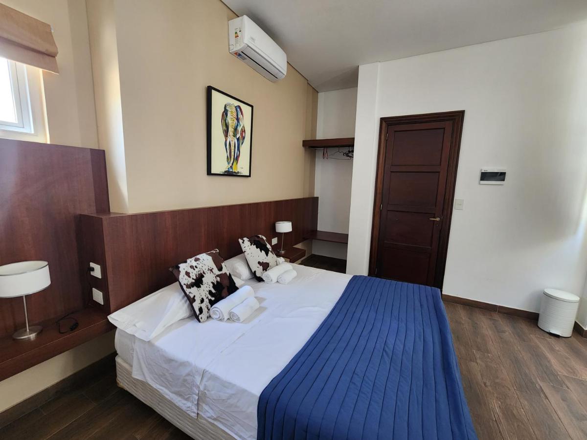 Habitaciones En Suite Balcarce Buenos Aires Esterno foto